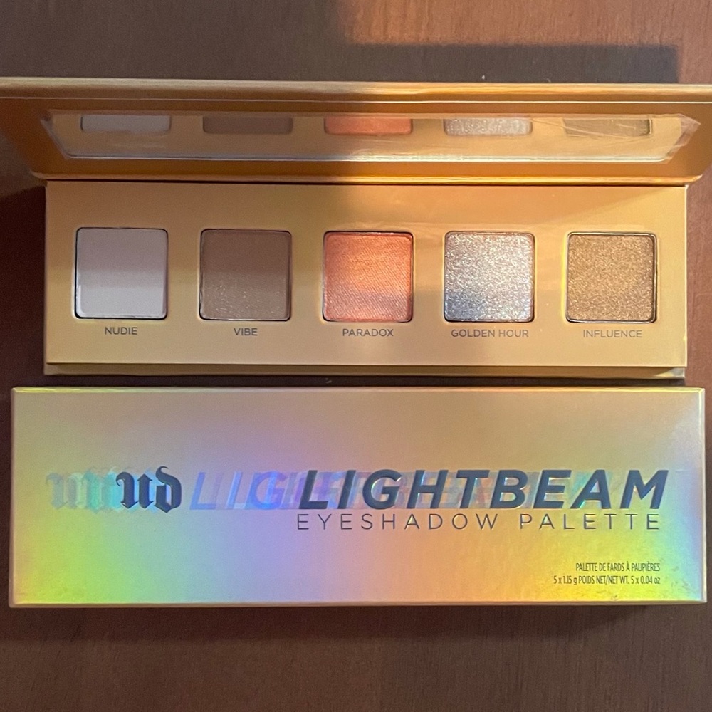 🟣BOGO Urban Decay Eyeshadow